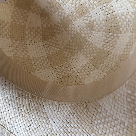 NWT J.Crew Factory Ivory & Beige Gingham Checkered Bucket Hat Size Med / Large - Picture 9 of 17
